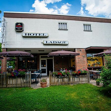 Hotel Ladage Frankfurt pe Main Exterior foto